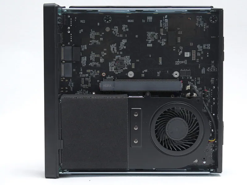 Internal motherboard and fan system of Minisforum MS-R1 Mini Workstation