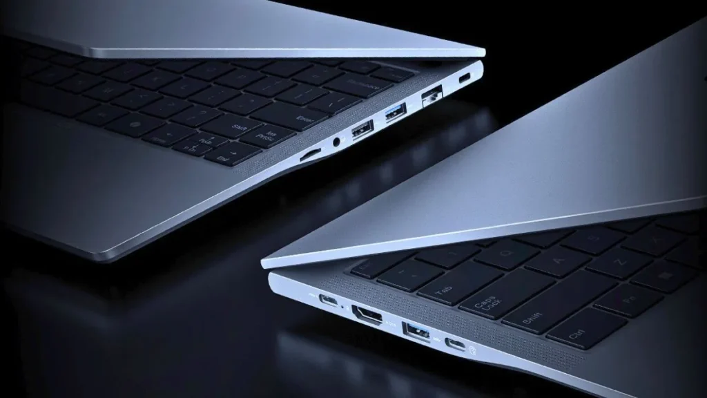 Orico lightweight AMD laptop showing aluminum body and dual USB ports