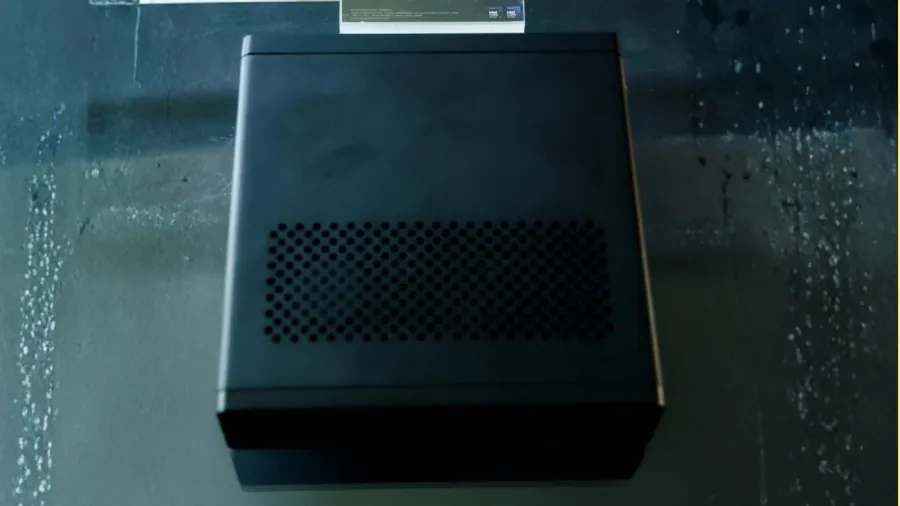 Minisforum Pro M2 compact mini workstation desktop