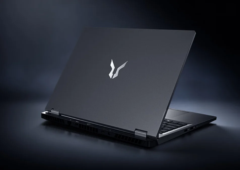 Lenovo Bellator 7000 2026 gaming laptop rear view showing minimalist lid design with centered logo and dual hinge cooling vents