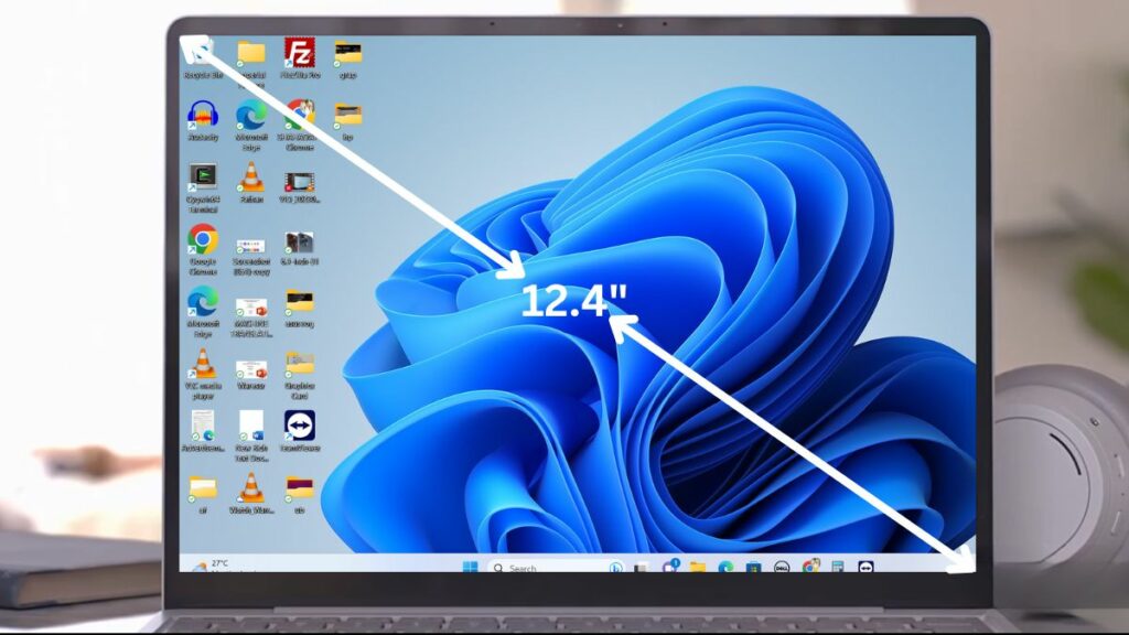 Microsoft-Surface-Laptop-Go-3-Display-1