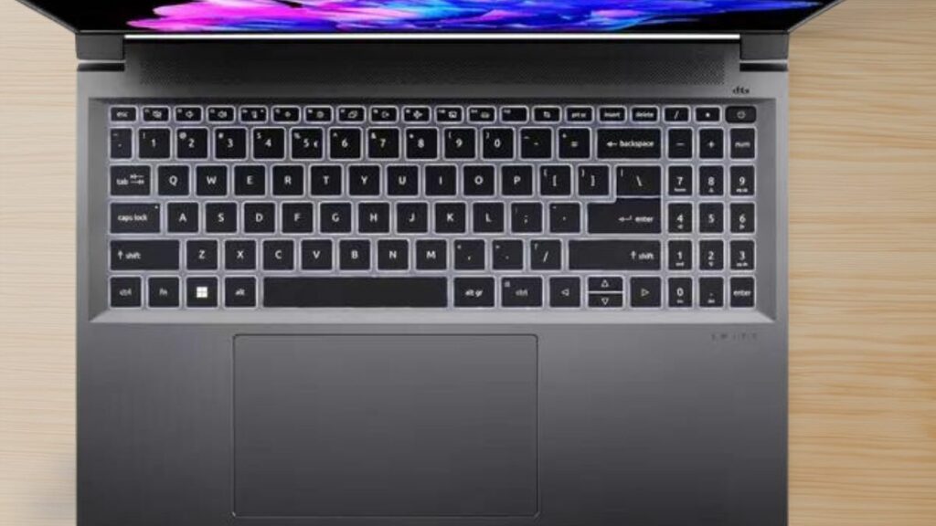 Acer Swift X 16 (2023) keyboard