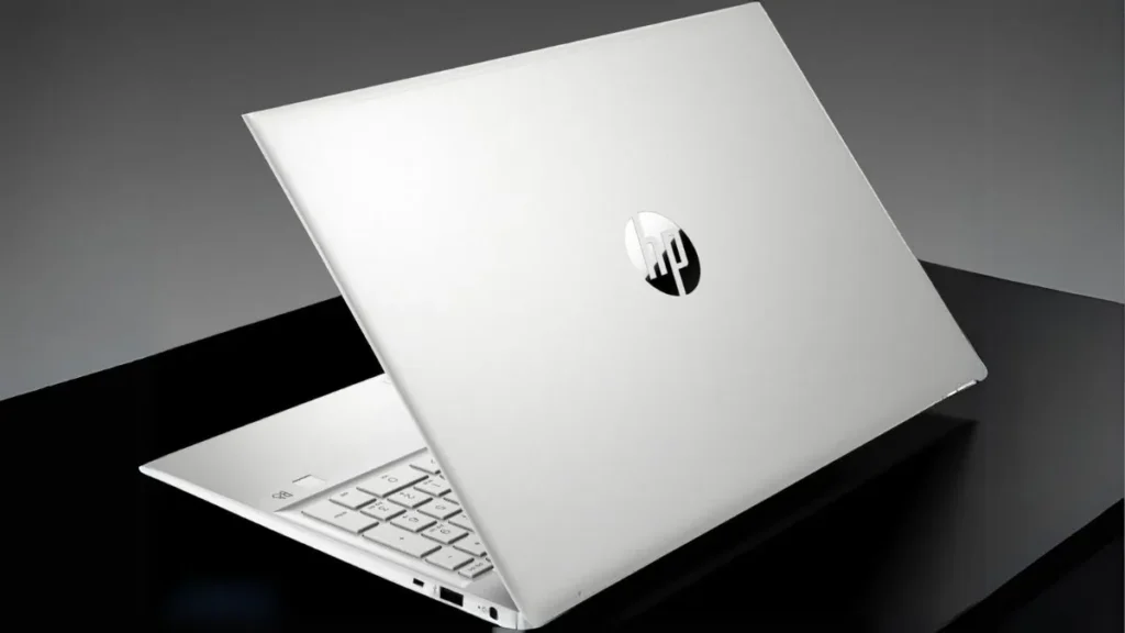 HP Pavilion 15 Back Design