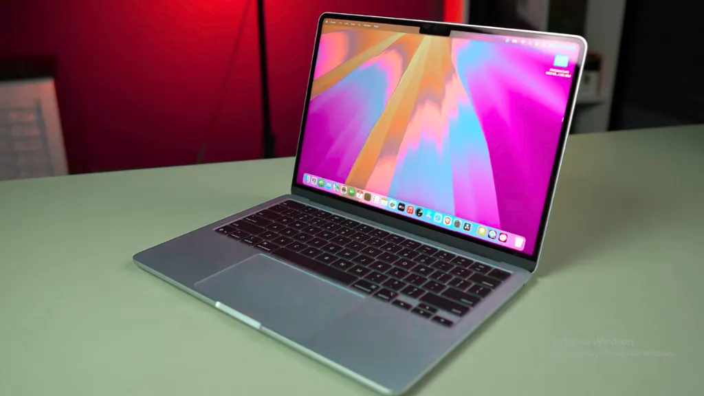 Apple MacBook Air m4 Display Quality