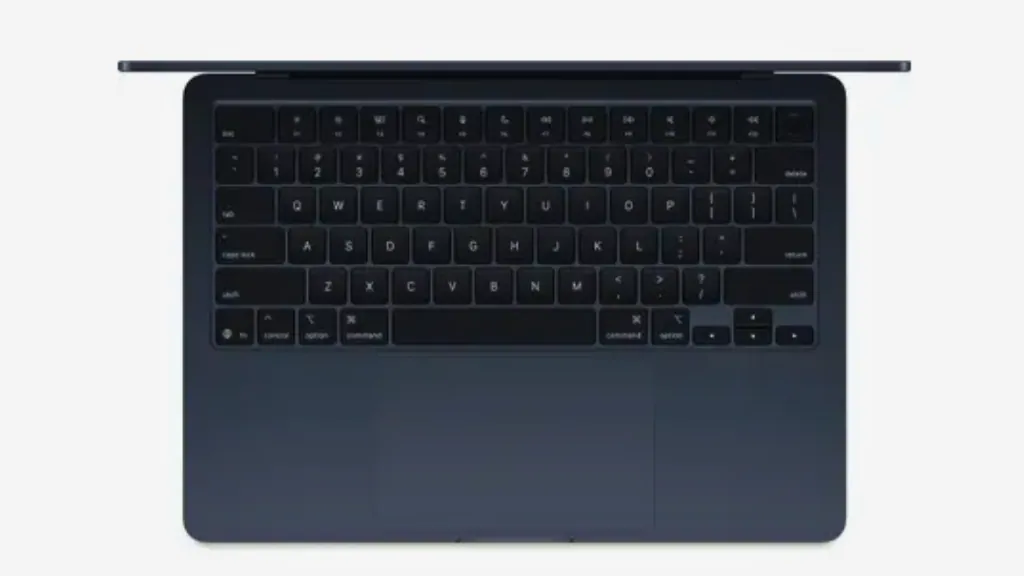 Apple MacBook ai m4 Keyboard Experience