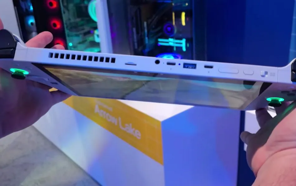 Abxylute 3D One side view showing ports and connectivity options