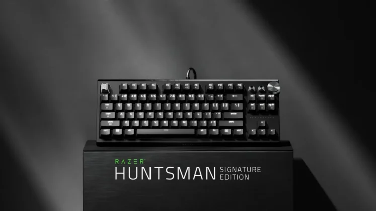 Razer Huntsman Signature Edition limited collector box packaging