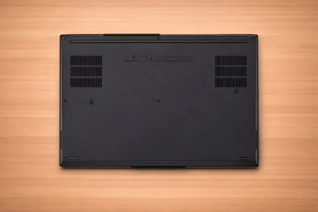 Lenovo ThinkPad T16g Gen 3 bottom panel with cooling vents