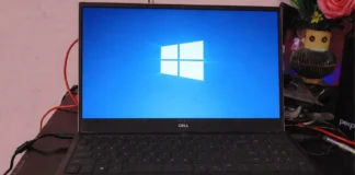 Microsoft Extends Windows 10 Security Updates Until 2027 Dell laptop displaying Windows logo screen used to illustrate Microsoft warns new Windows update issue